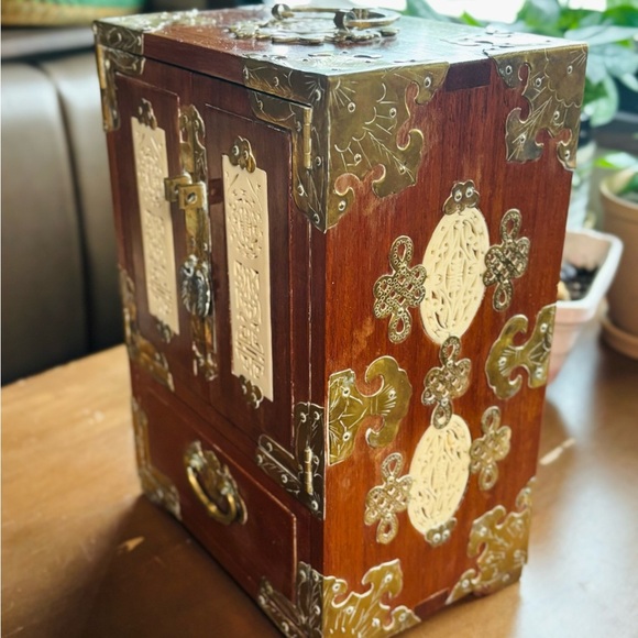 Ornate Wooden Jewelry Box with Brass Details - Picture 3 of 7